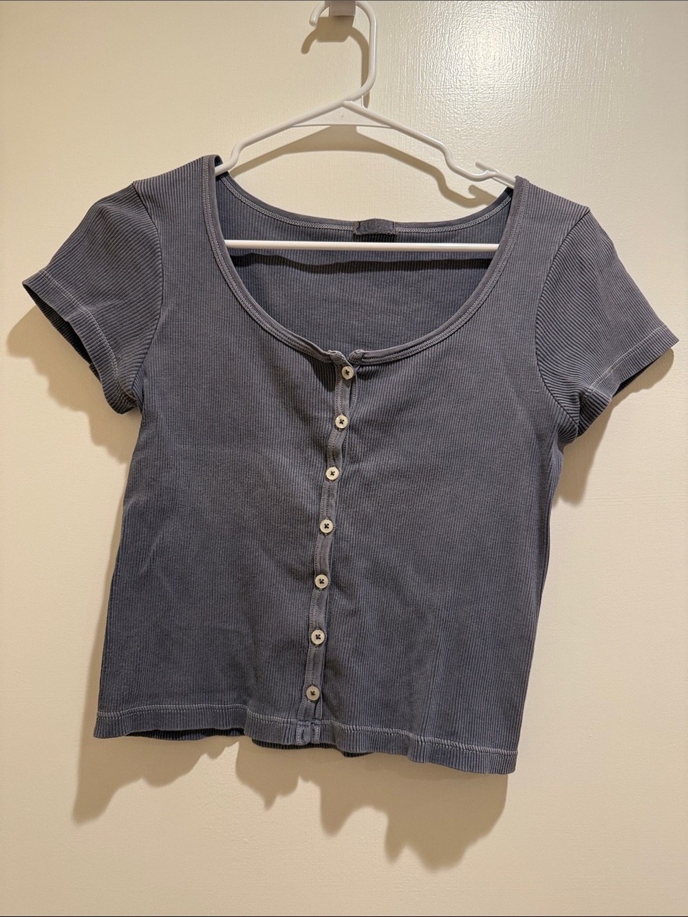 Women's Short Sleeve Button-Front Ribbed Tee - Blue